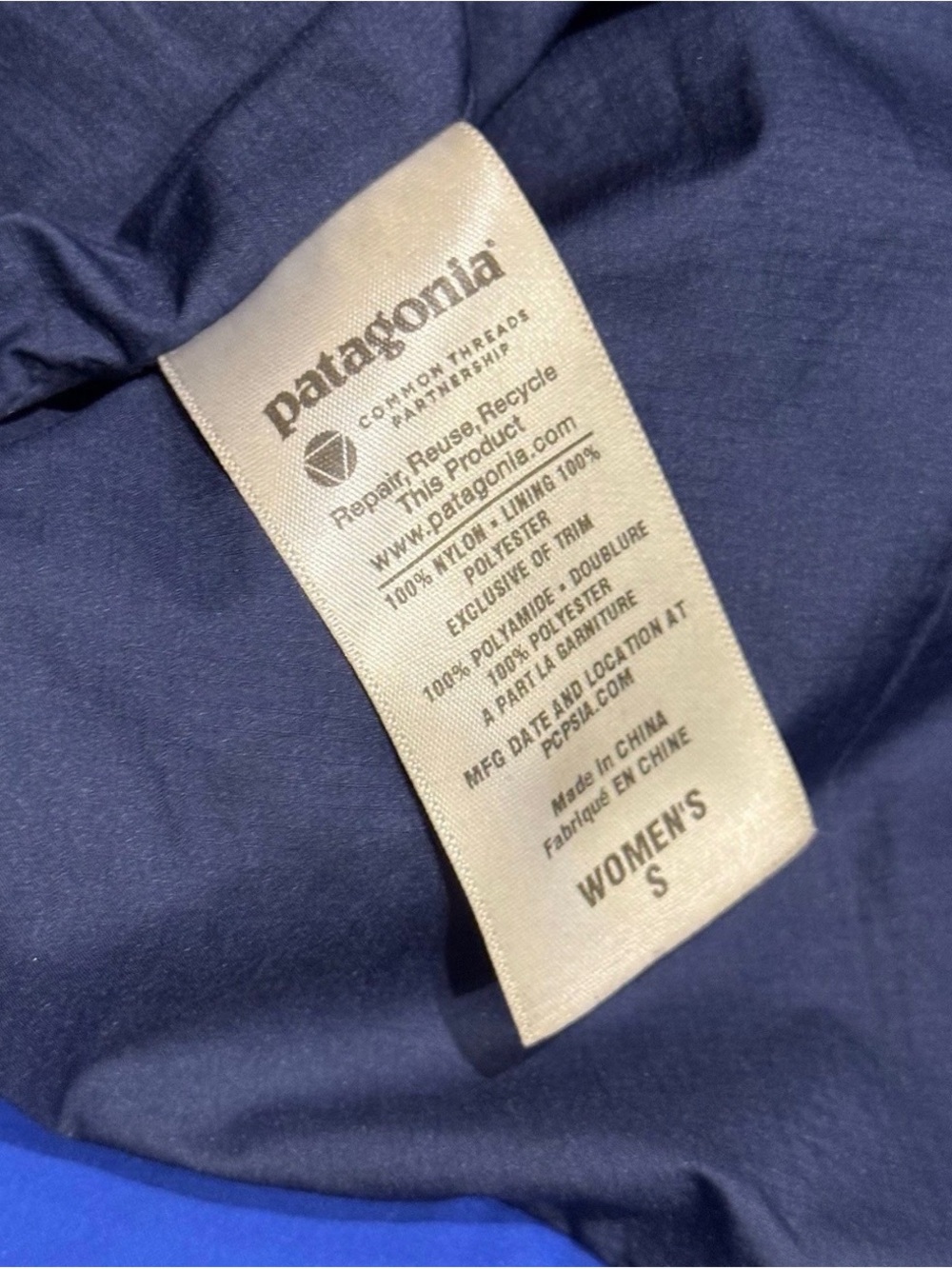 Patagonia Women's Blue Hooded Trench Lined Jacket H2N0 Size S - Picture 8 of 8
